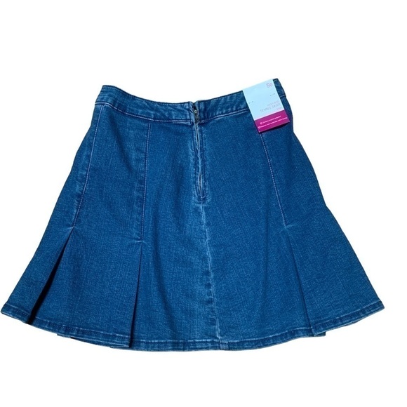 SO High Rise Pleated Denim Tennis Skirt - Picture 3 of 11